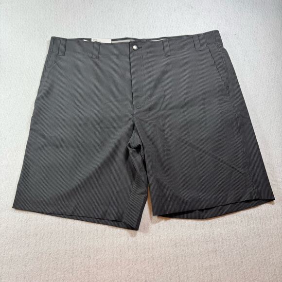 Callaway Stretch active Waistband Shorts Sz 40 Black with stripes New With Tags - Picture 1 of 8